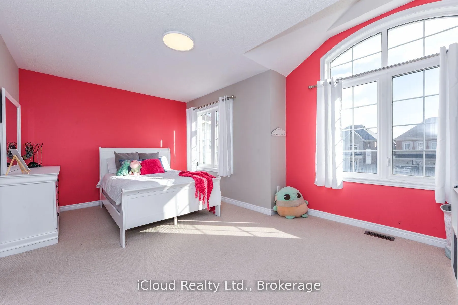 Photo 32 of 60 Valleyway Drive, Brampton, Credit Valley — HOMEH