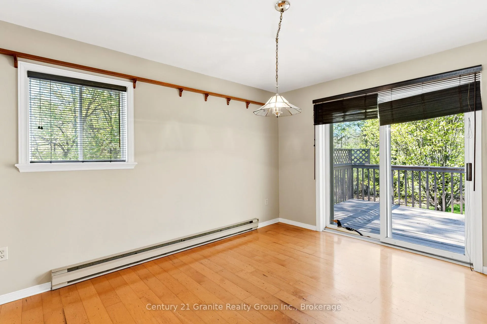Photo 11 of 117 Riverside Drive E, Dysart et al, Dysart — HOMEH