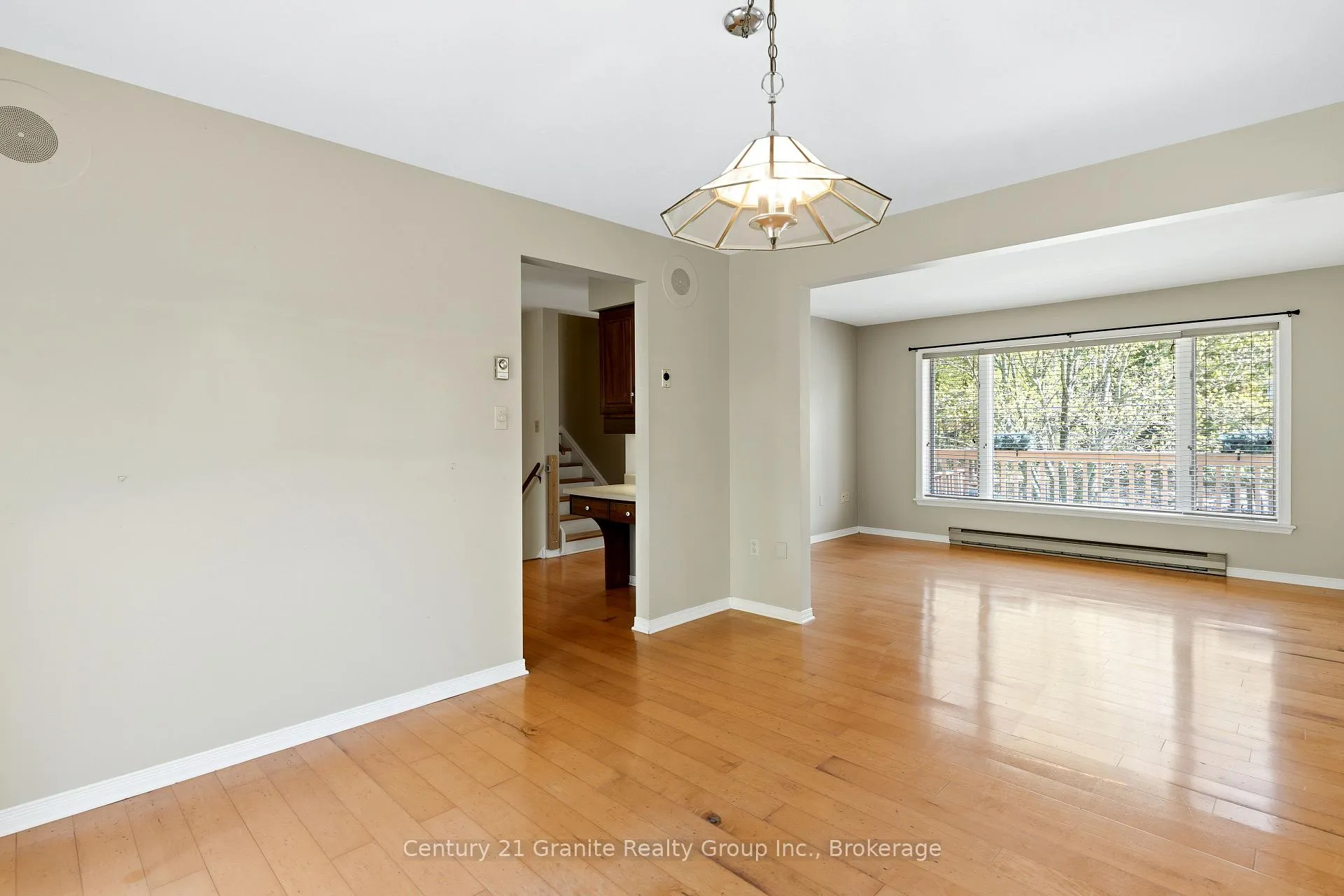 Photo 13 of 117 Riverside Drive E, Dysart et al, Dysart — HOMEH