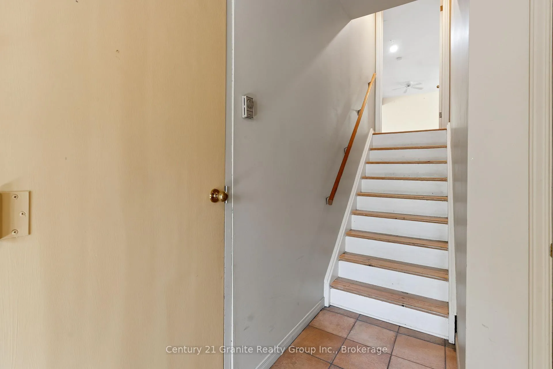 Photo 34 of 117 Riverside Drive E, Dysart et al, Dysart — HOMEH