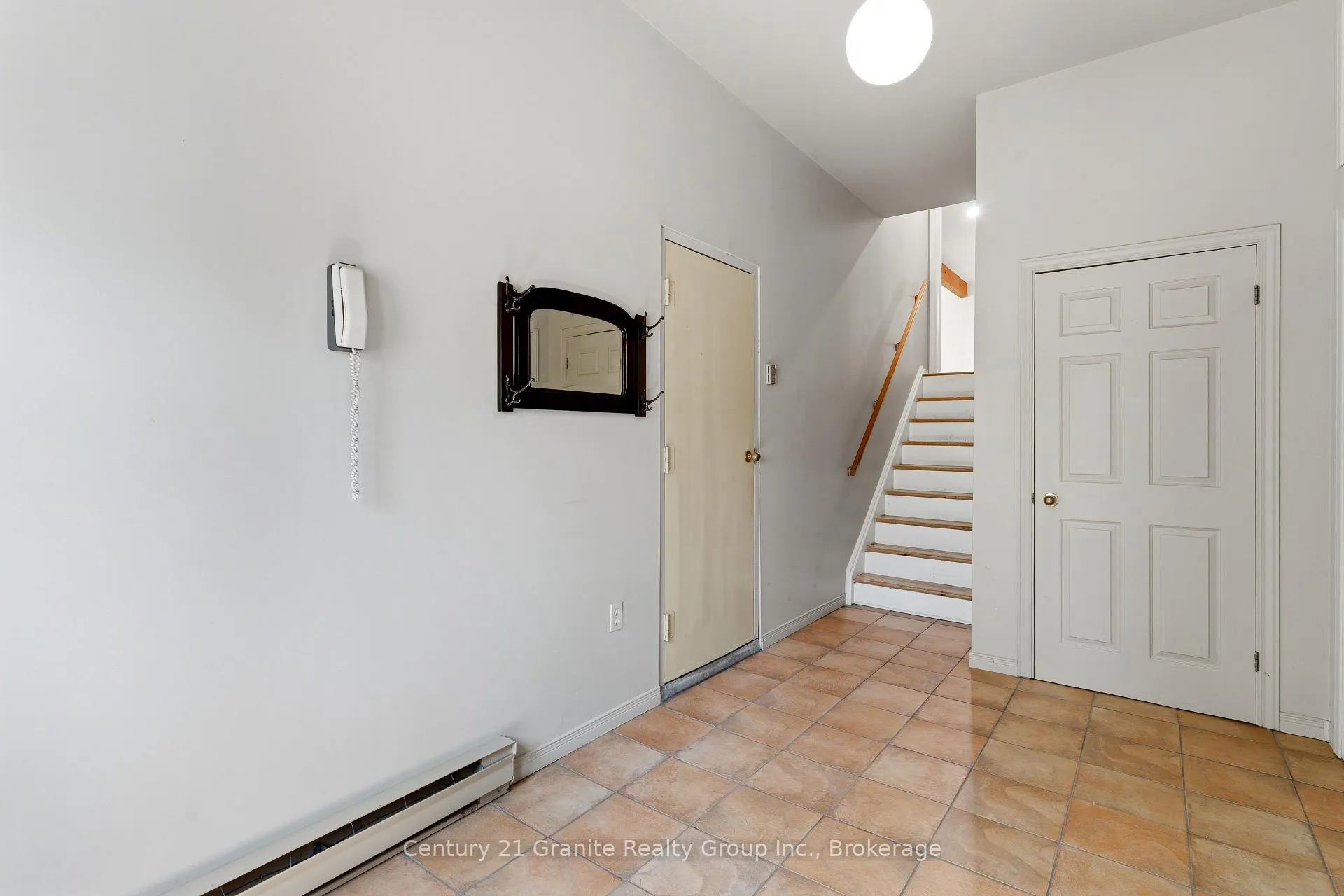Photo 37 of 117 Riverside Drive E, Dysart et al, Dysart — HOMEH