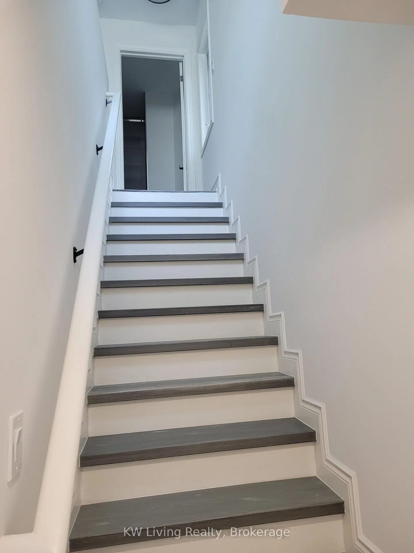Photo 5 of Unit Laneway Suite, 55 Windeyer Lane, Toronto, Cabbagetown-South St. James Town — HOMEH