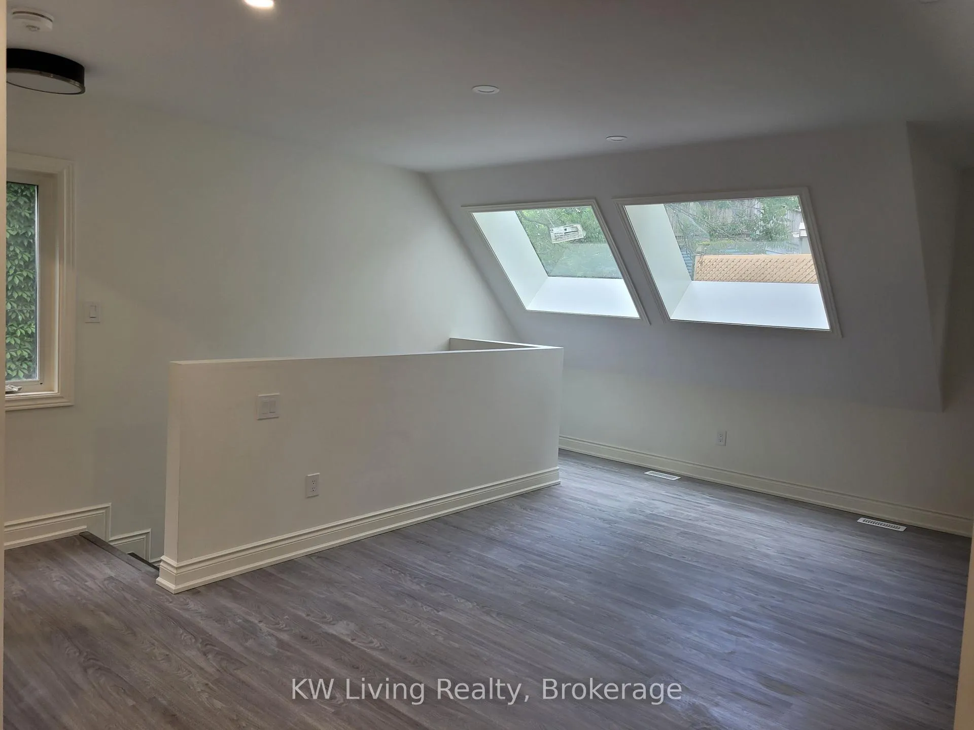 Photo 9 of Unit Laneway Suite, 55 Windeyer Lane, Toronto, Cabbagetown-South St. James Town — HOMEH