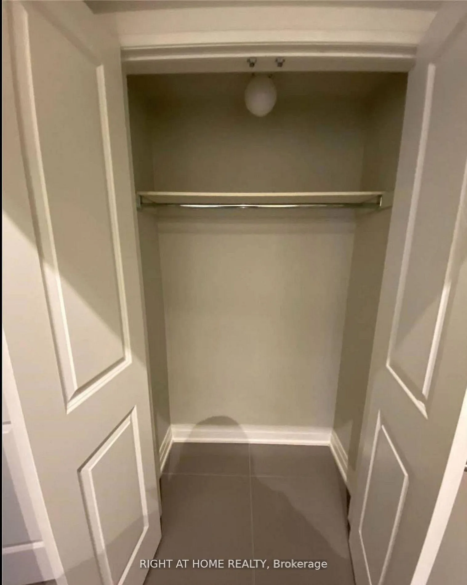 Photo 9 of Unit 1, 31 Alma Avenue, Toronto, Little Portugal — HOMEH