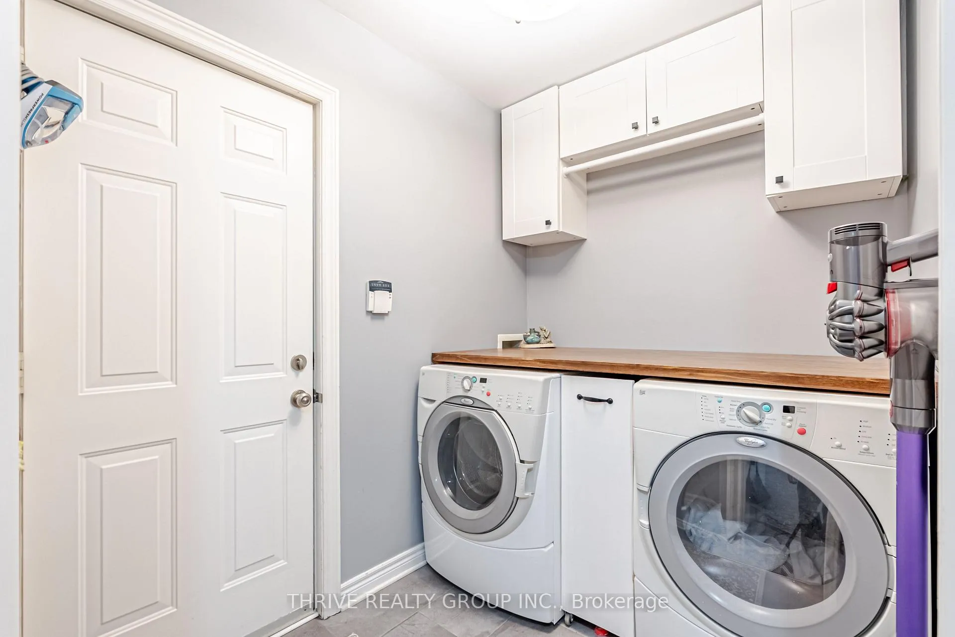 Photo 16 of 2374 Meadowgate Boulevard, London, South U — HOMEH