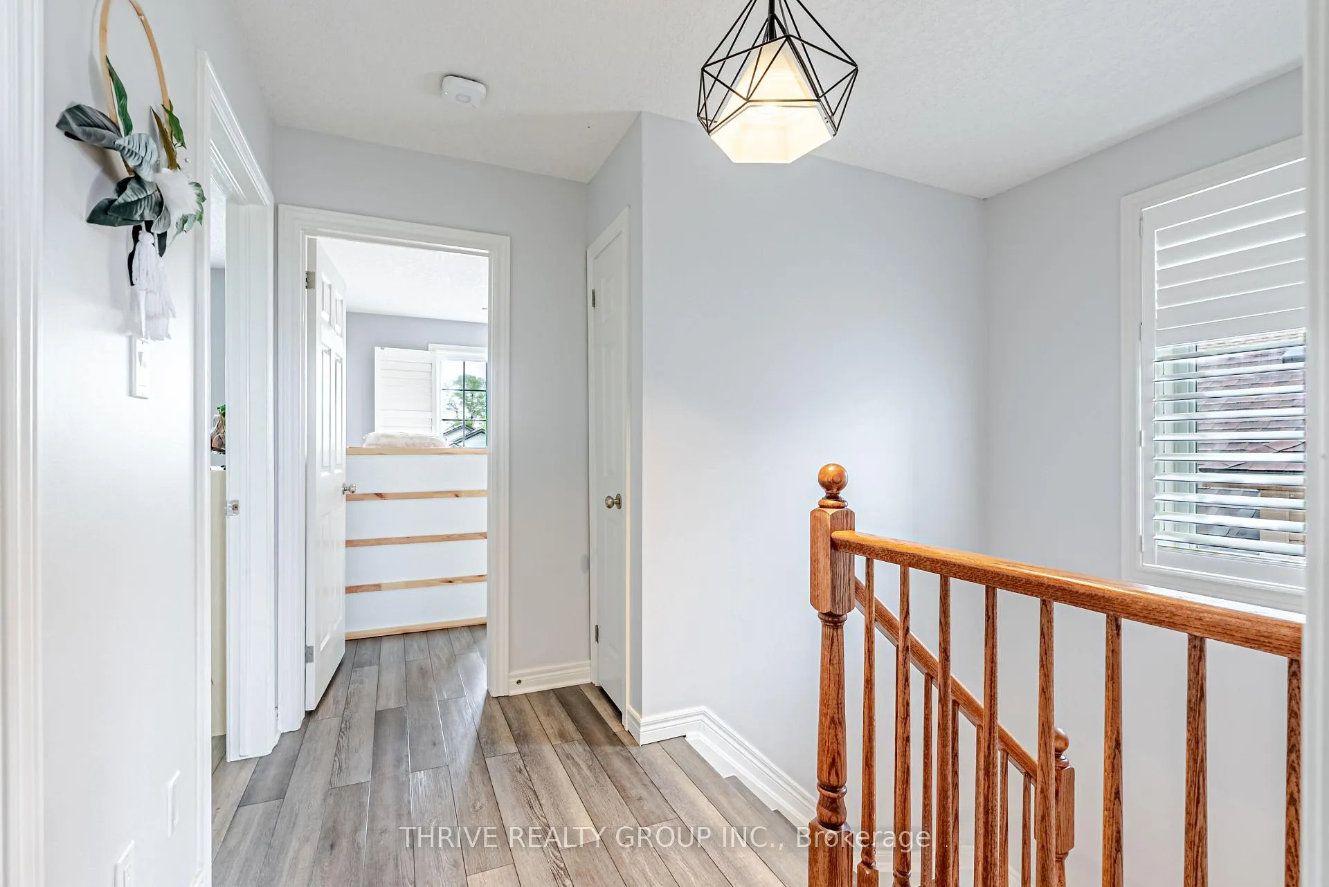 Photo 19 of 2374 Meadowgate Boulevard, London, South U — HOMEH