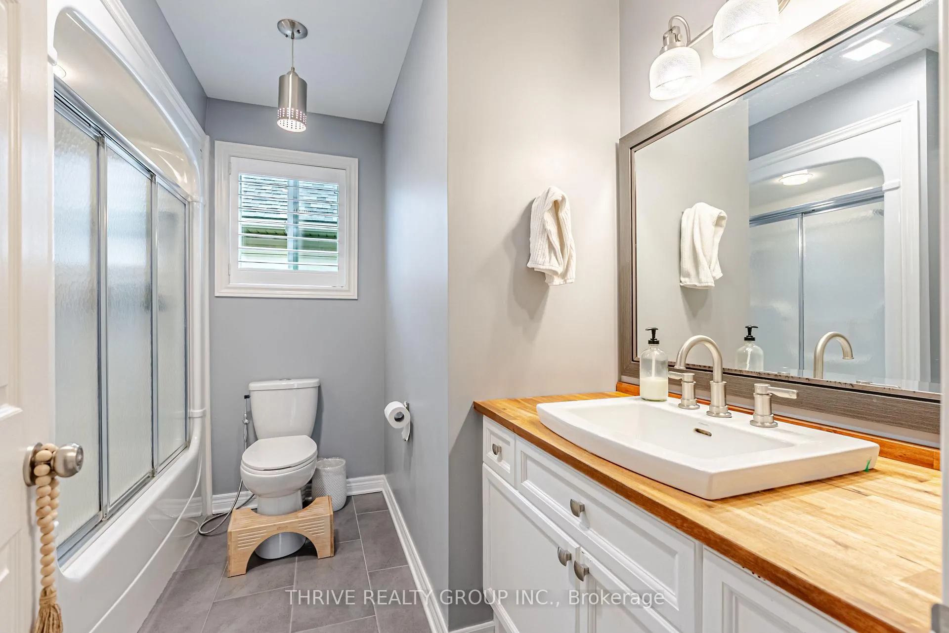 Photo 25 of 2374 Meadowgate Boulevard, London, South U — HOMEH