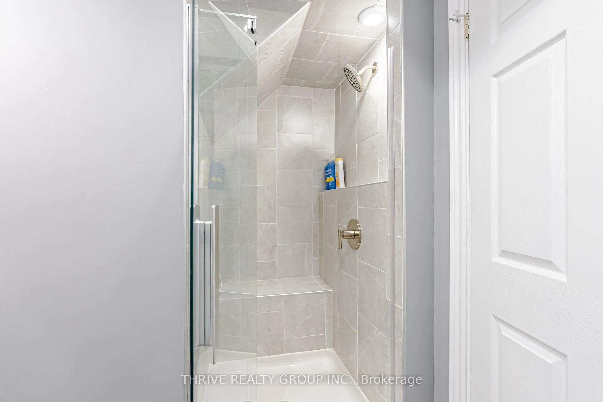 Photo 37 of 2374 Meadowgate Boulevard, London, South U — HOMEH