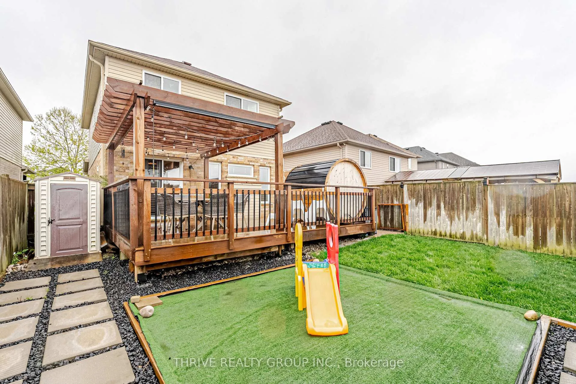 Photo 41 of 2374 Meadowgate Boulevard, London, South U — HOMEH