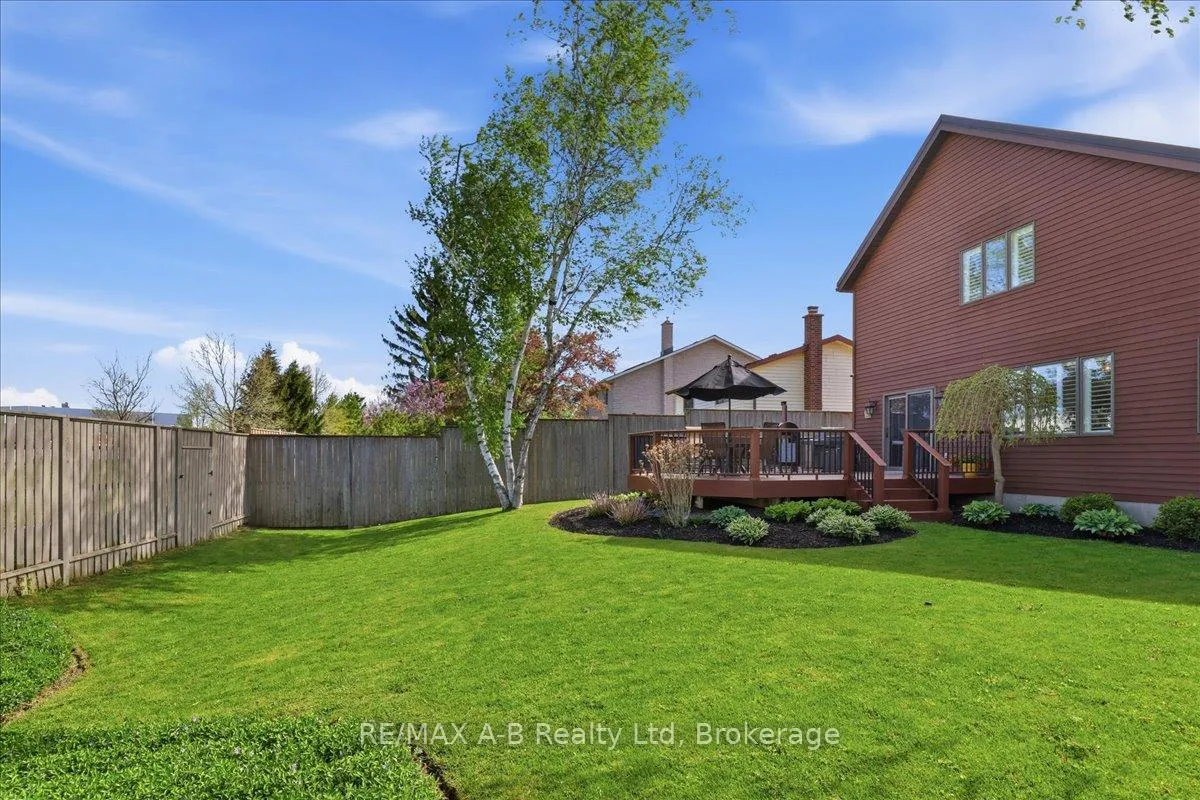 Photo 4 of 90 Waddell Street, Stratford — HOMEH