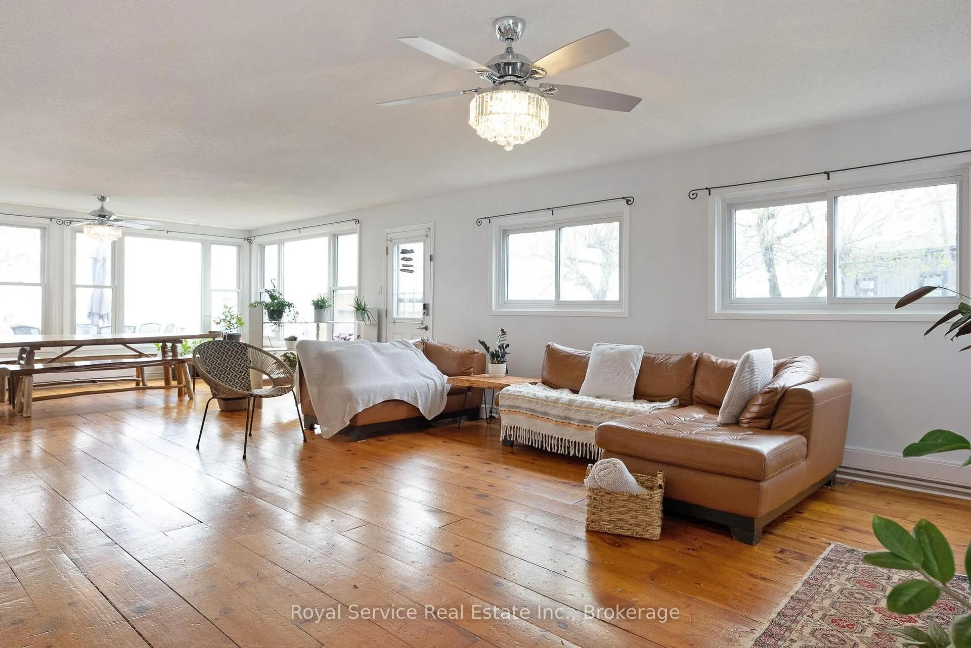 Photo 17 of 136 Onderdonk Lane, Prince Edward County, Ameliasburg Ward — HOMEH