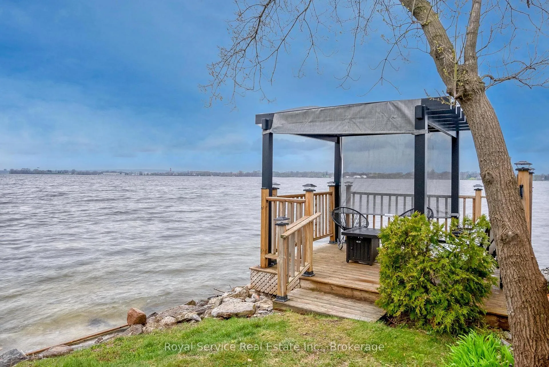 Photo 37 of 136 Onderdonk Lane, Prince Edward County, Ameliasburg Ward — HOMEH
