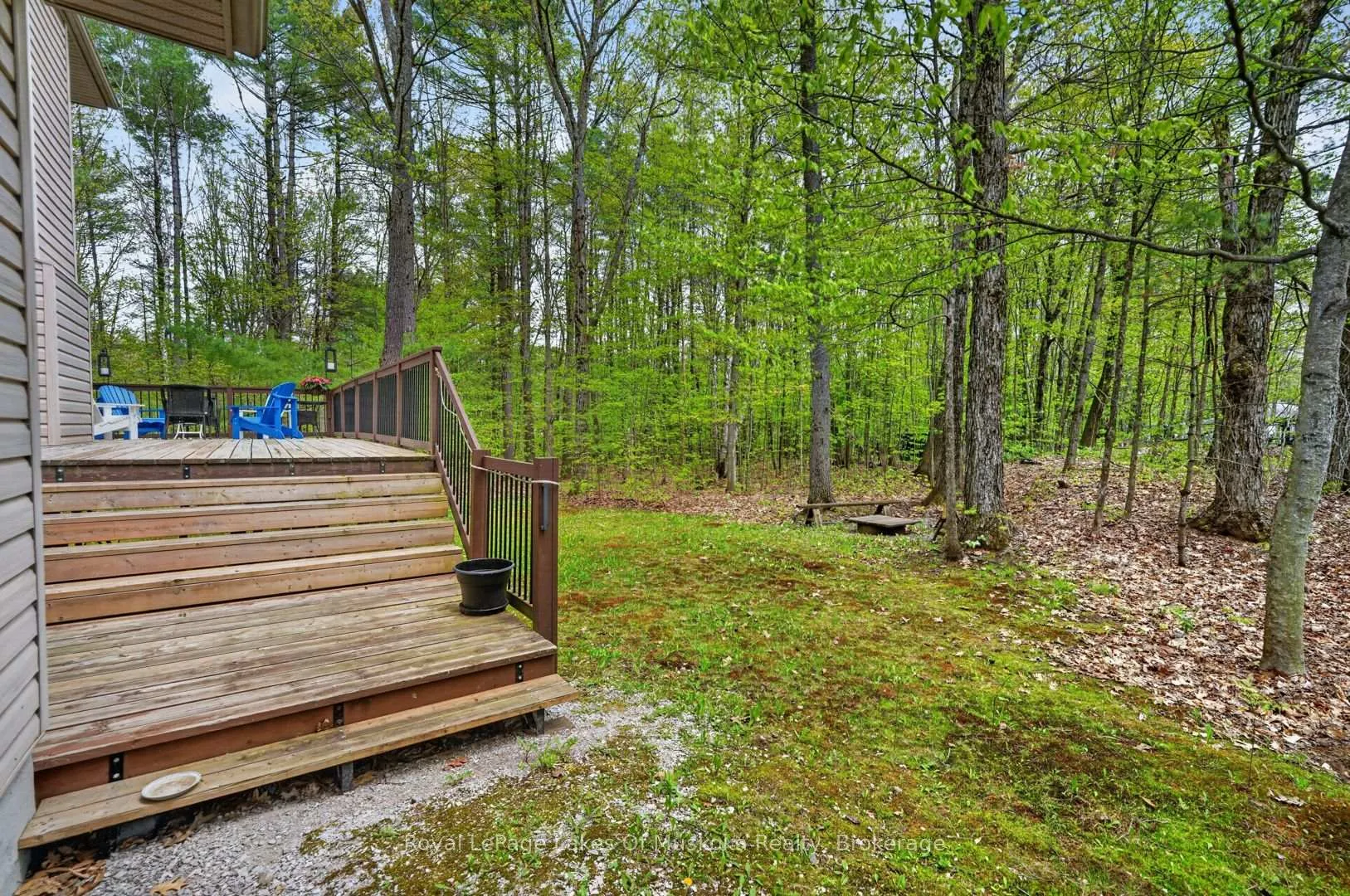 Photo 47 of 19 The Granite Bluff, Bracebridge, Macaulay — HOMEH