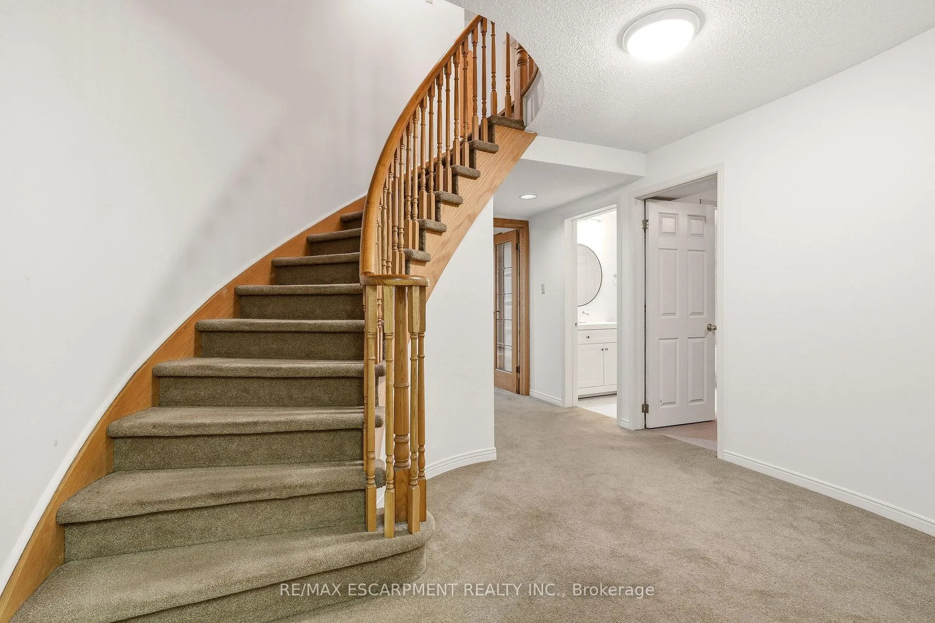 Photo 34 of 4150 Millcroft Park Drive, Burlington, Rose — HOMEH