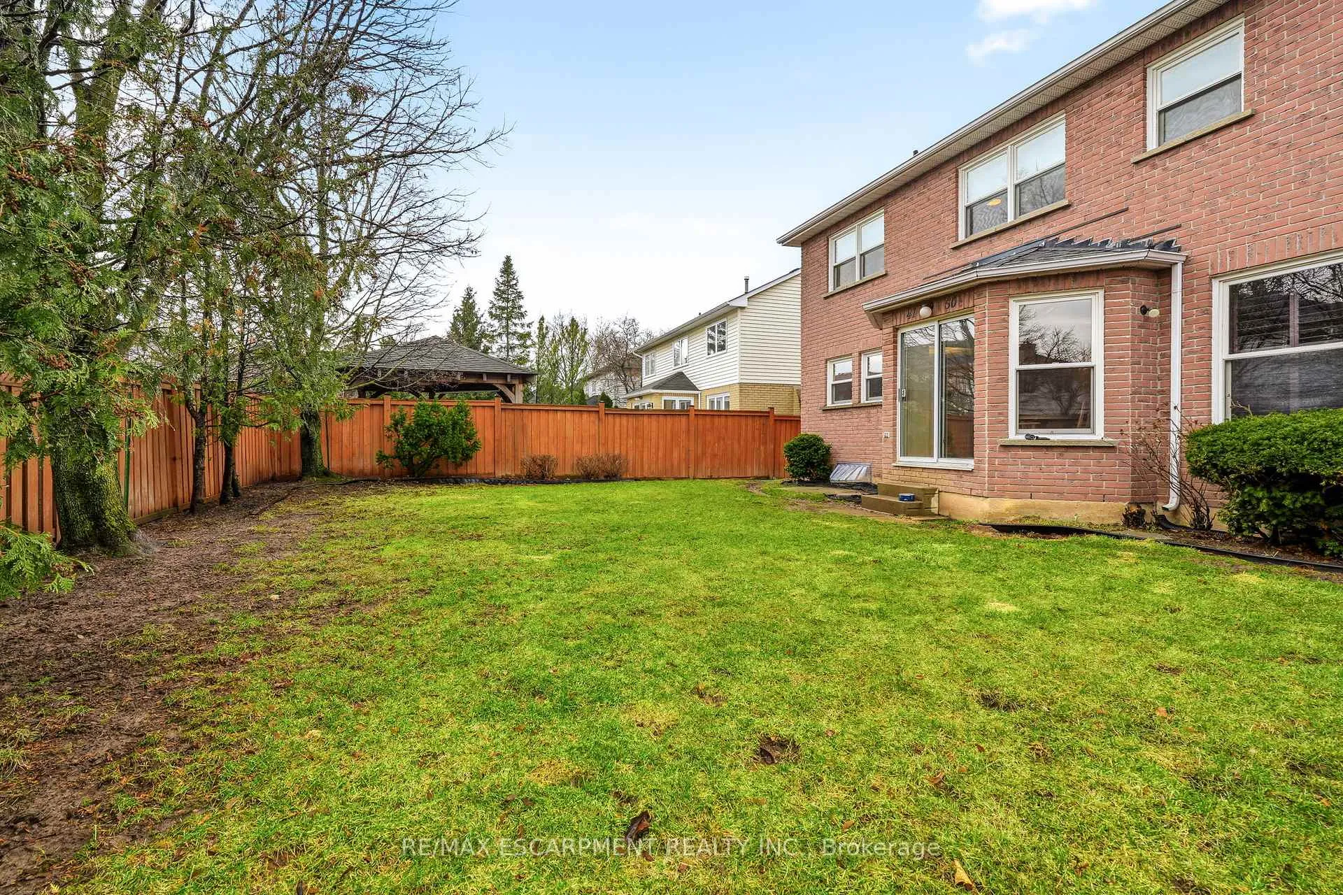 Photo 43 of 4150 Millcroft Park Drive, Burlington, Rose — HOMEH