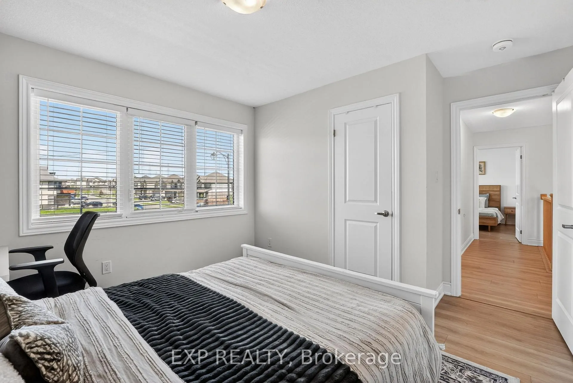 Photo 39 of 14 Venture Way, Thorold, Rolling Meadows — HOMEH
