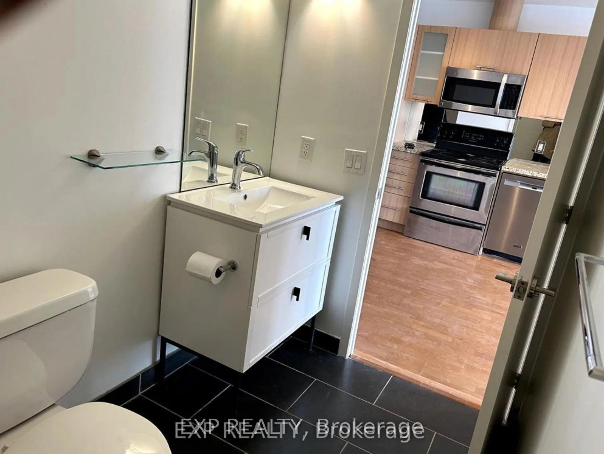Photo 10 of Unit 2305, 33 Mill Street, Toronto, Waterfront Communities — HOMEH