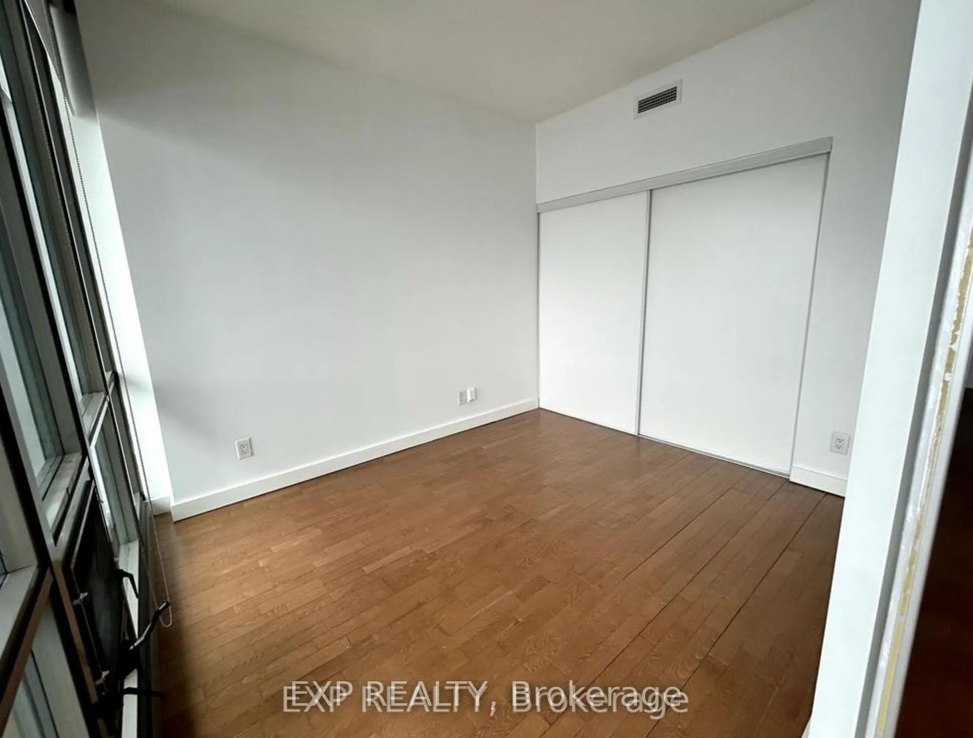 Photo 12 of Unit 2305, 33 Mill Street, Toronto, Waterfront Communities — HOMEH