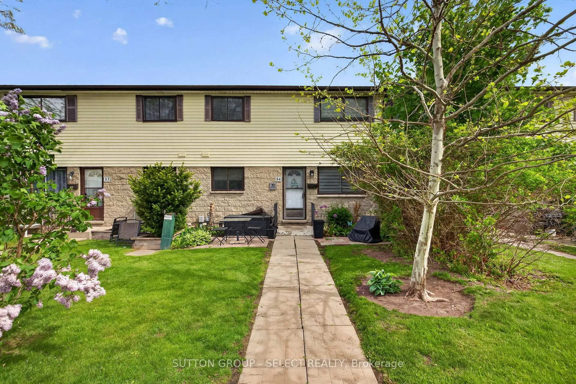 Photo 2 of Unit 84, 825 Dundalk Drive, London, South Q — HOMEH