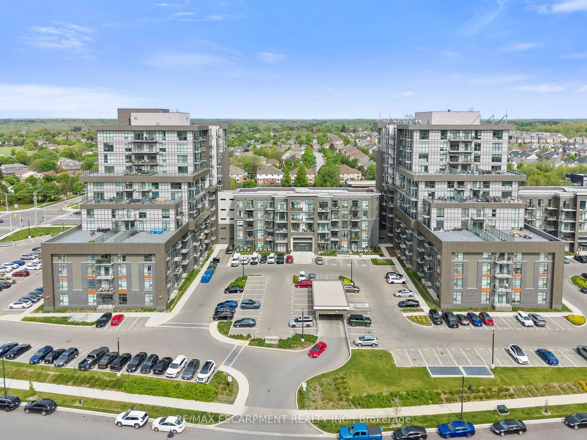 Photo 1 of Unit 417, 450 Dundas Street E, Hamilton, Waterdown — HOMEH