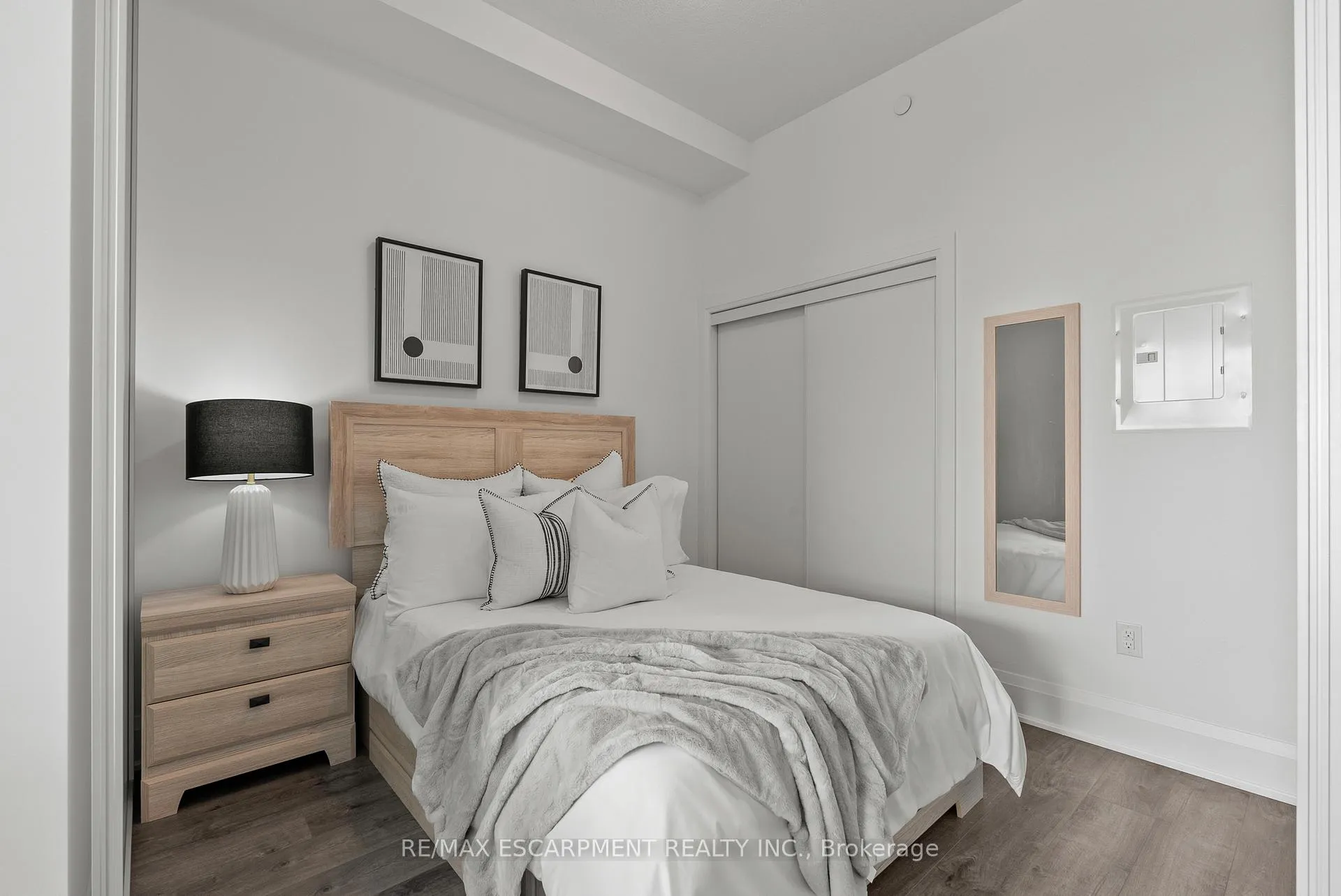 Photo 20 of Unit 417, 450 Dundas Street E, Hamilton, Waterdown — HOMEH