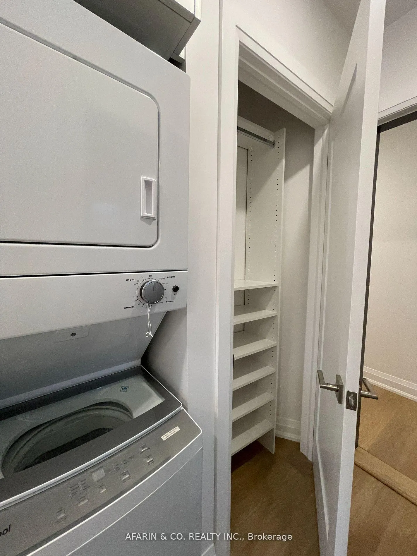 Photo 13 of Unit Unit 3, 79 Cedarvale Avenue, Toronto, East End-Danforth — HOMEH