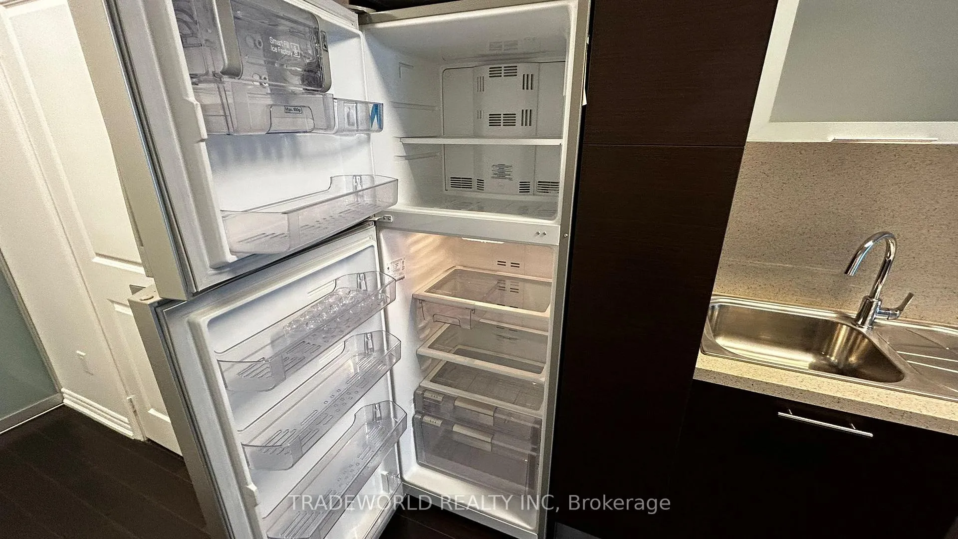 Photo 11 of Unit 3101, 386 Yonge Street, Toronto, Bay Street Corridor — HOMEH