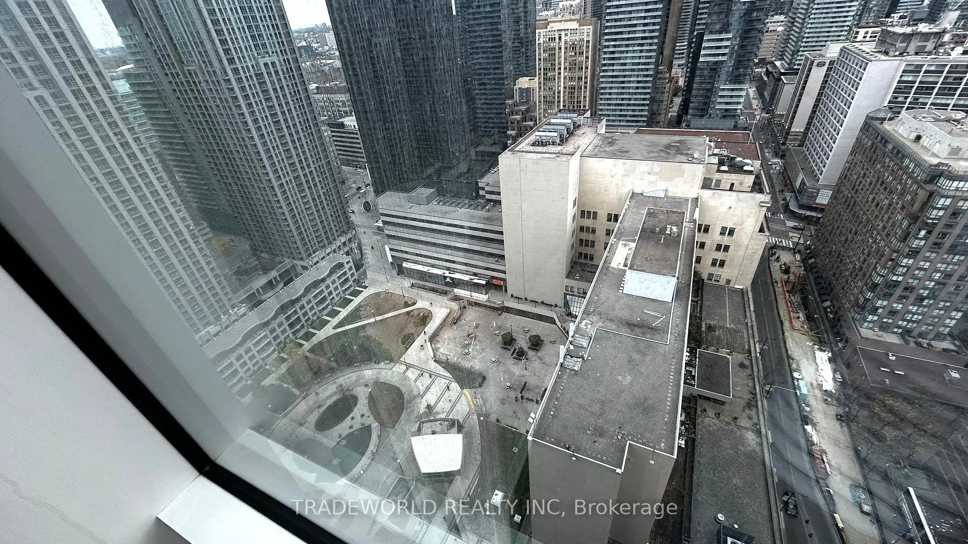 Photo 20 of Unit 3101, 386 Yonge Street, Toronto, Bay Street Corridor — HOMEH