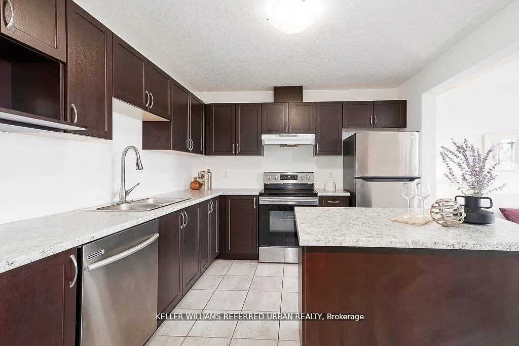 Photo 6 of 14 Foley Crescent, Collingwood — HOMEH