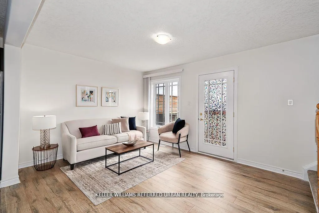Photo 8 of 14 Foley Crescent, Collingwood — HOMEH