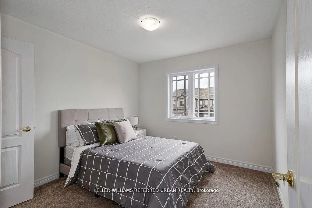 Photo 10 of 14 Foley Crescent, Collingwood — HOMEH