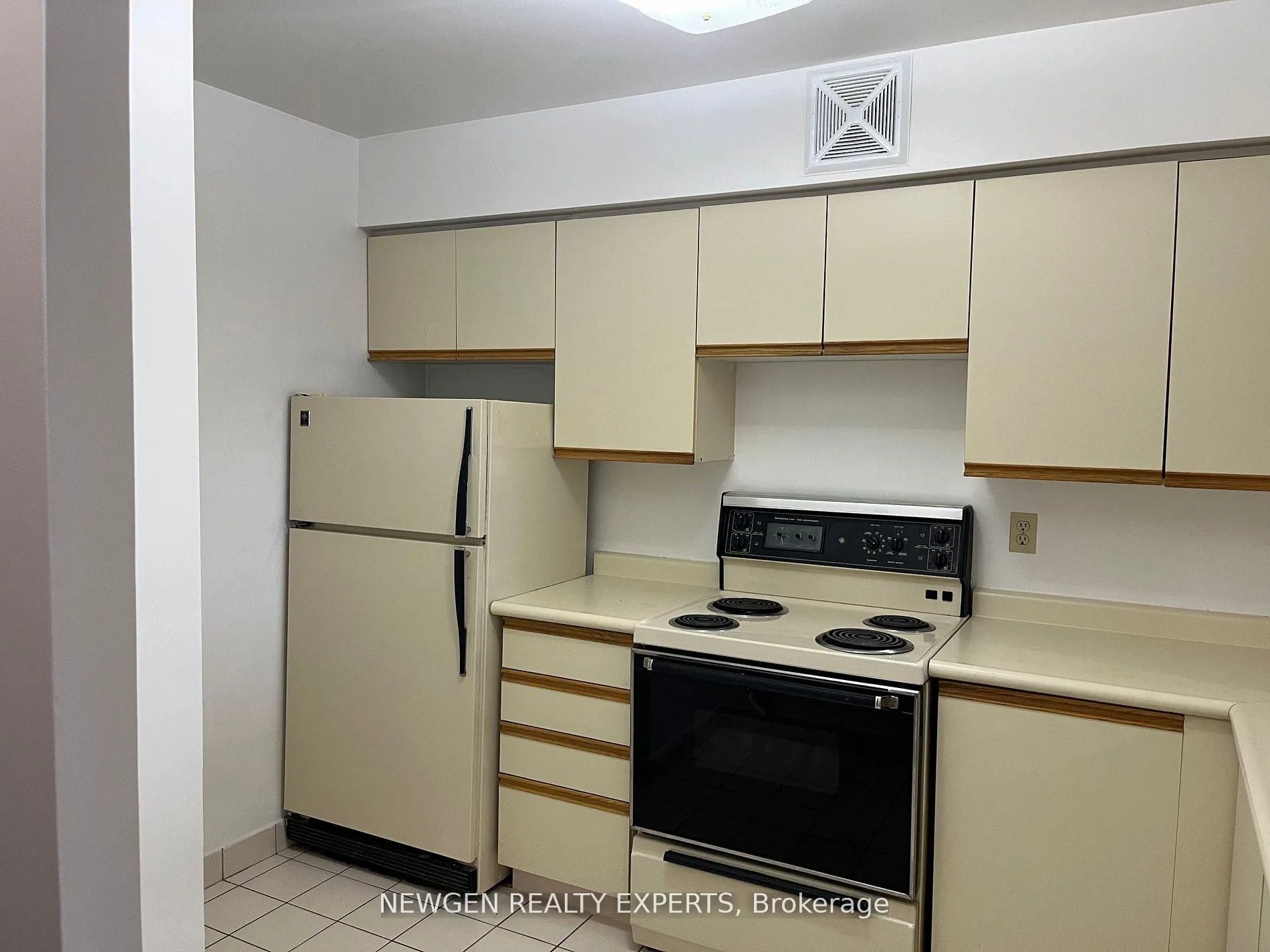 Photo 14 of Unit 1514, 4 Park Vista Drive, Toronto, O'Connor-Parkview — HOMEH