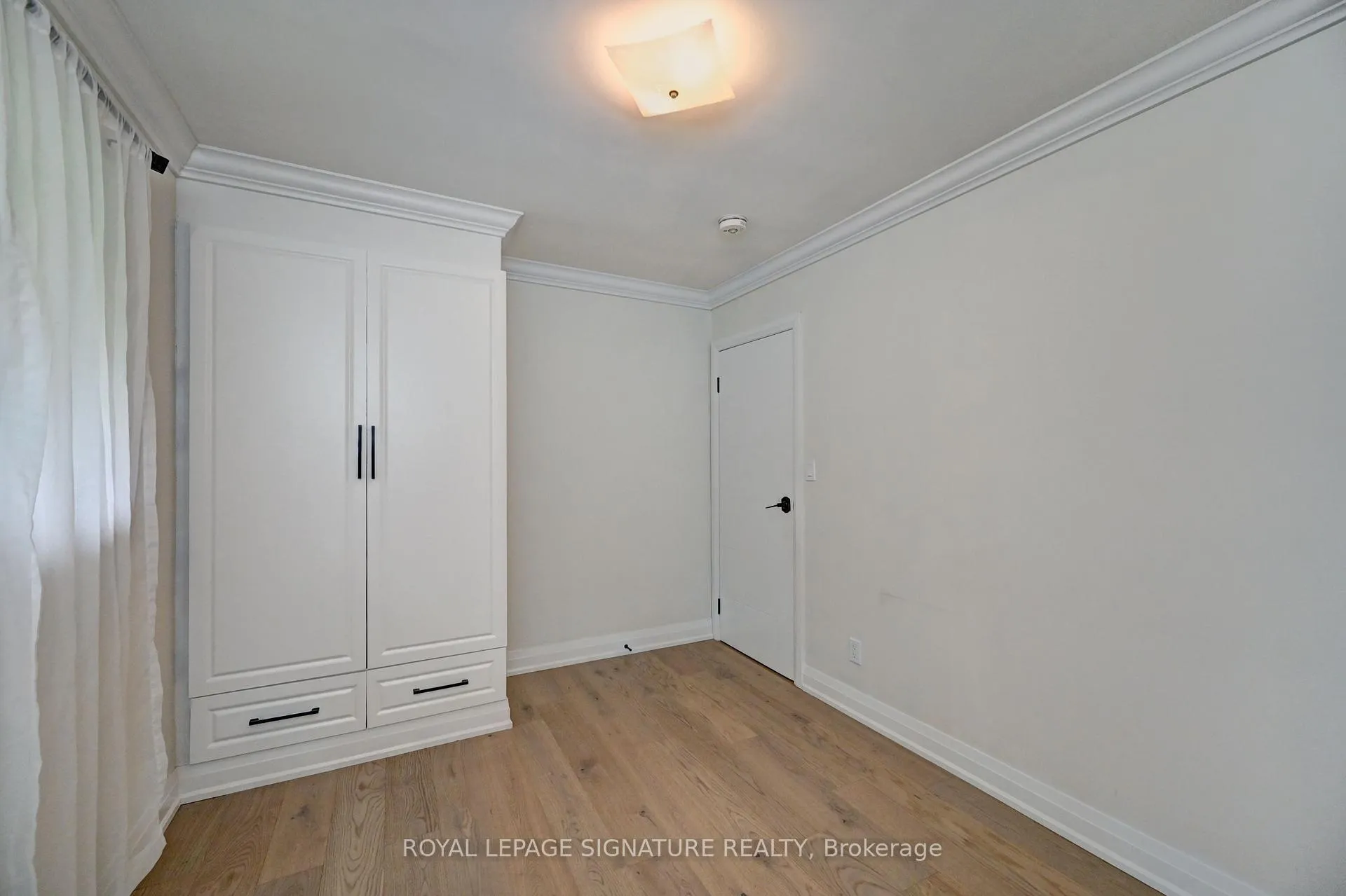 Photo 37 of 240 Stonybrook Drive, Kitchener — HOMEH