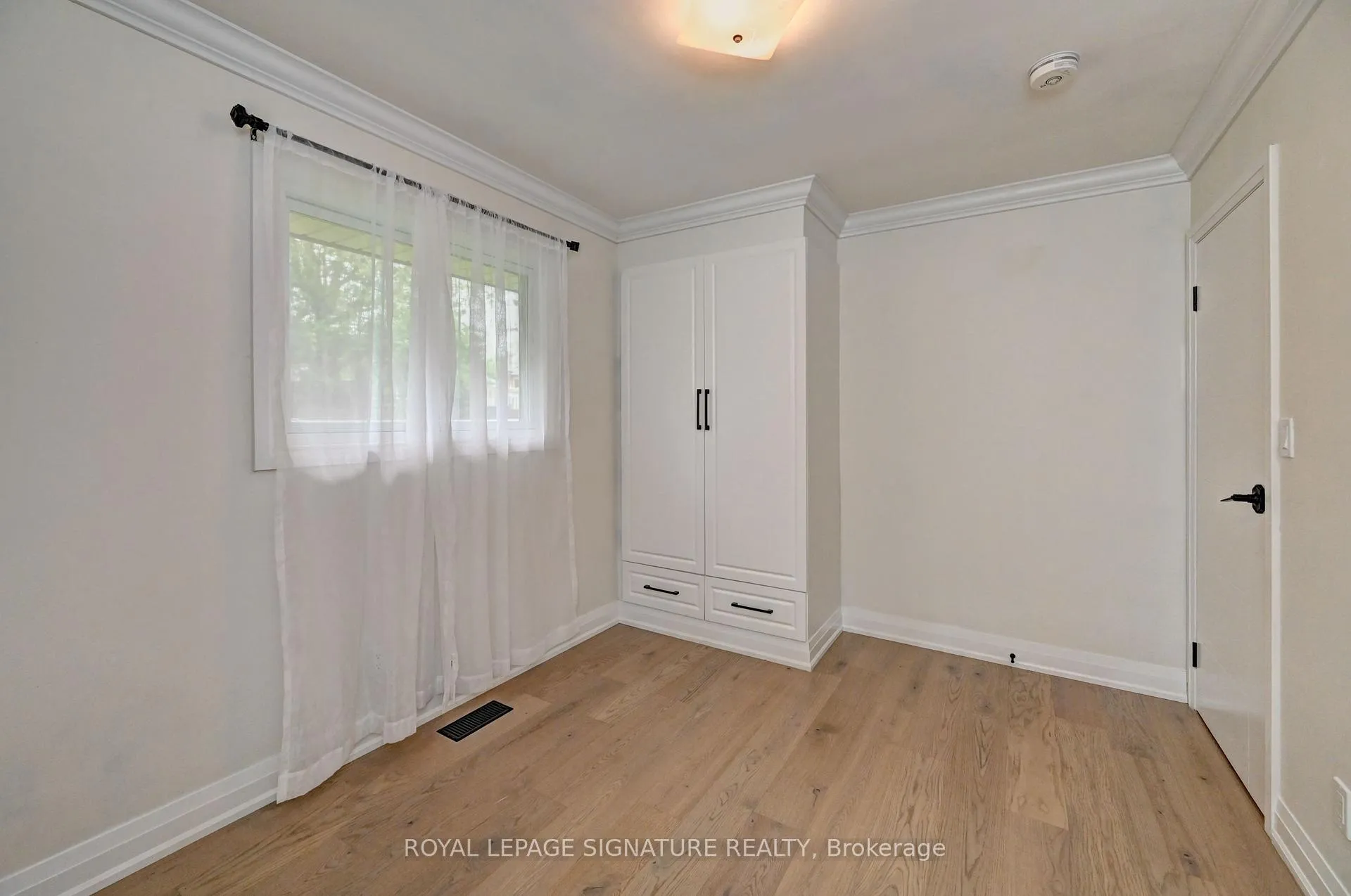 Photo 39 of 240 Stonybrook Drive, Kitchener — HOMEH