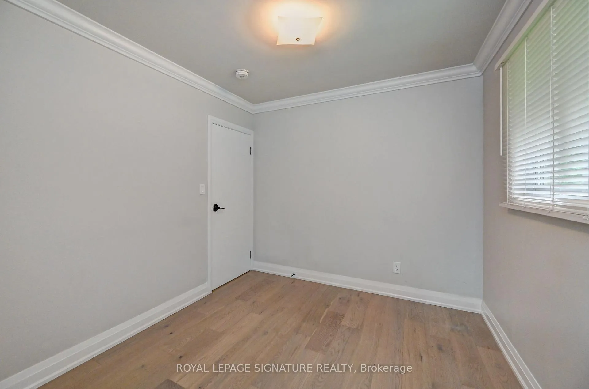 Photo 40 of 240 Stonybrook Drive, Kitchener — HOMEH