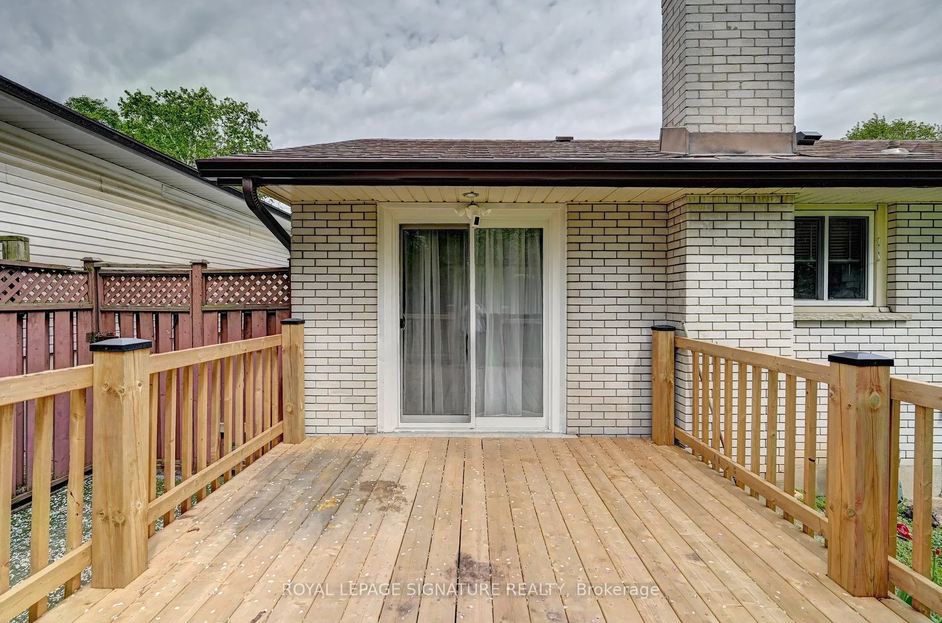 Photo 47 of 240 Stonybrook Drive, Kitchener — HOMEH