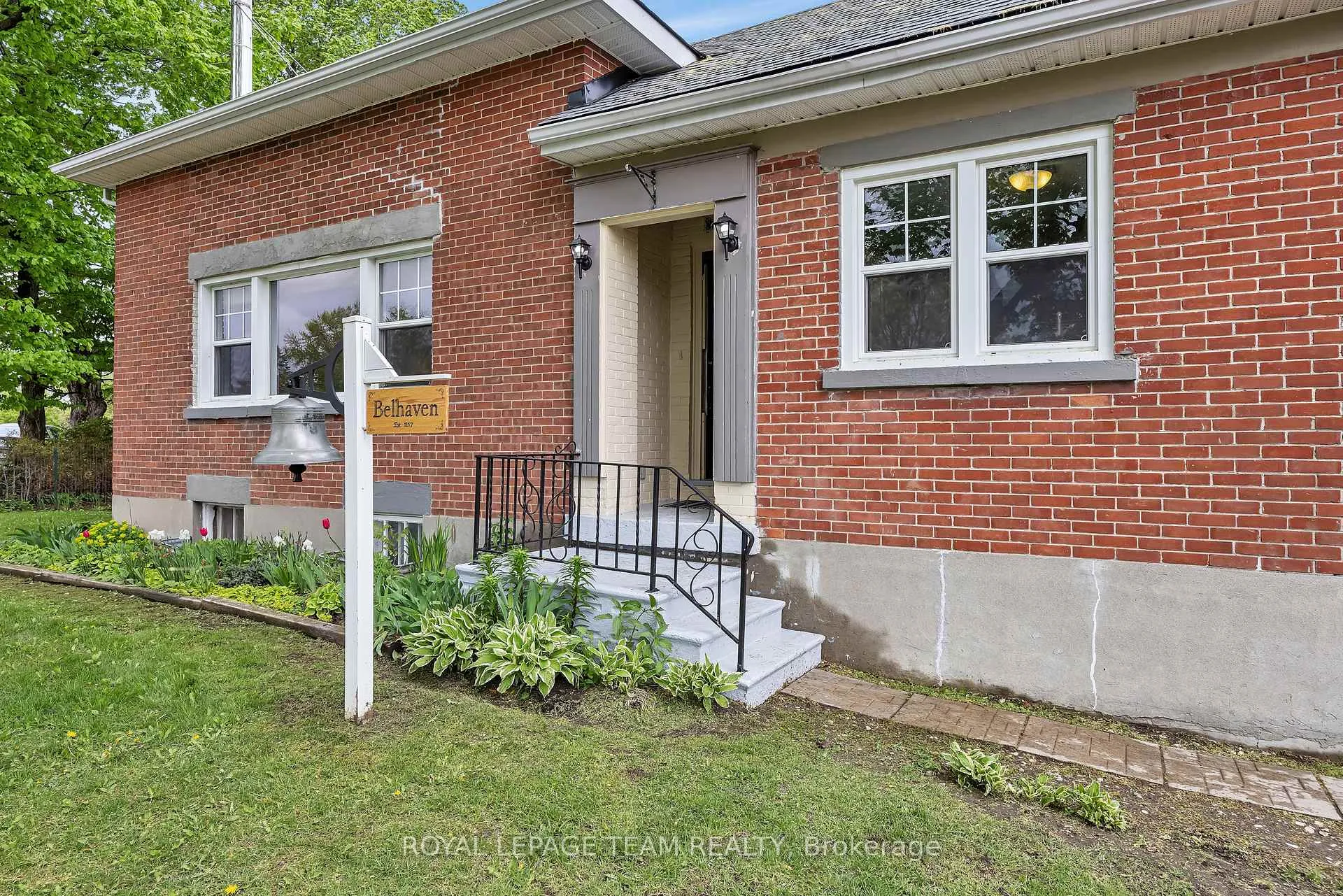 Photo 3 of 544 Old Coach Road, Ottawa, Huntley Ward (North East) — HOMEH