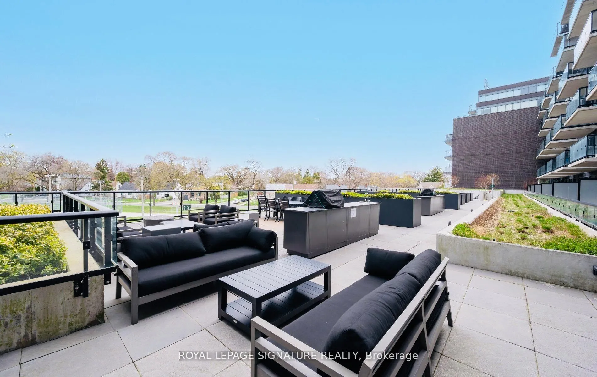 Photo 18 of Unit 411, 7 Smith Crescent, Etobicoke, Stonegate-Queensway — HOMEH