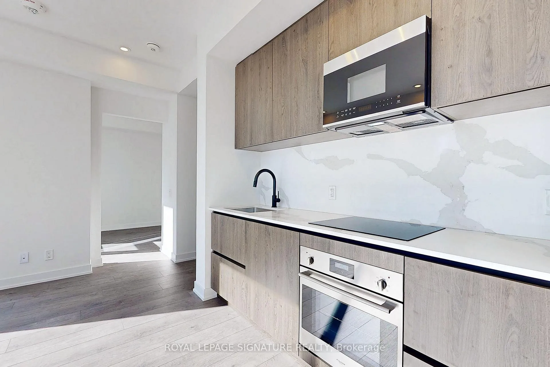 Photo 5 of Unit 1506, 108 Peter Street, Toronto, Waterfront Communities — HOMEH