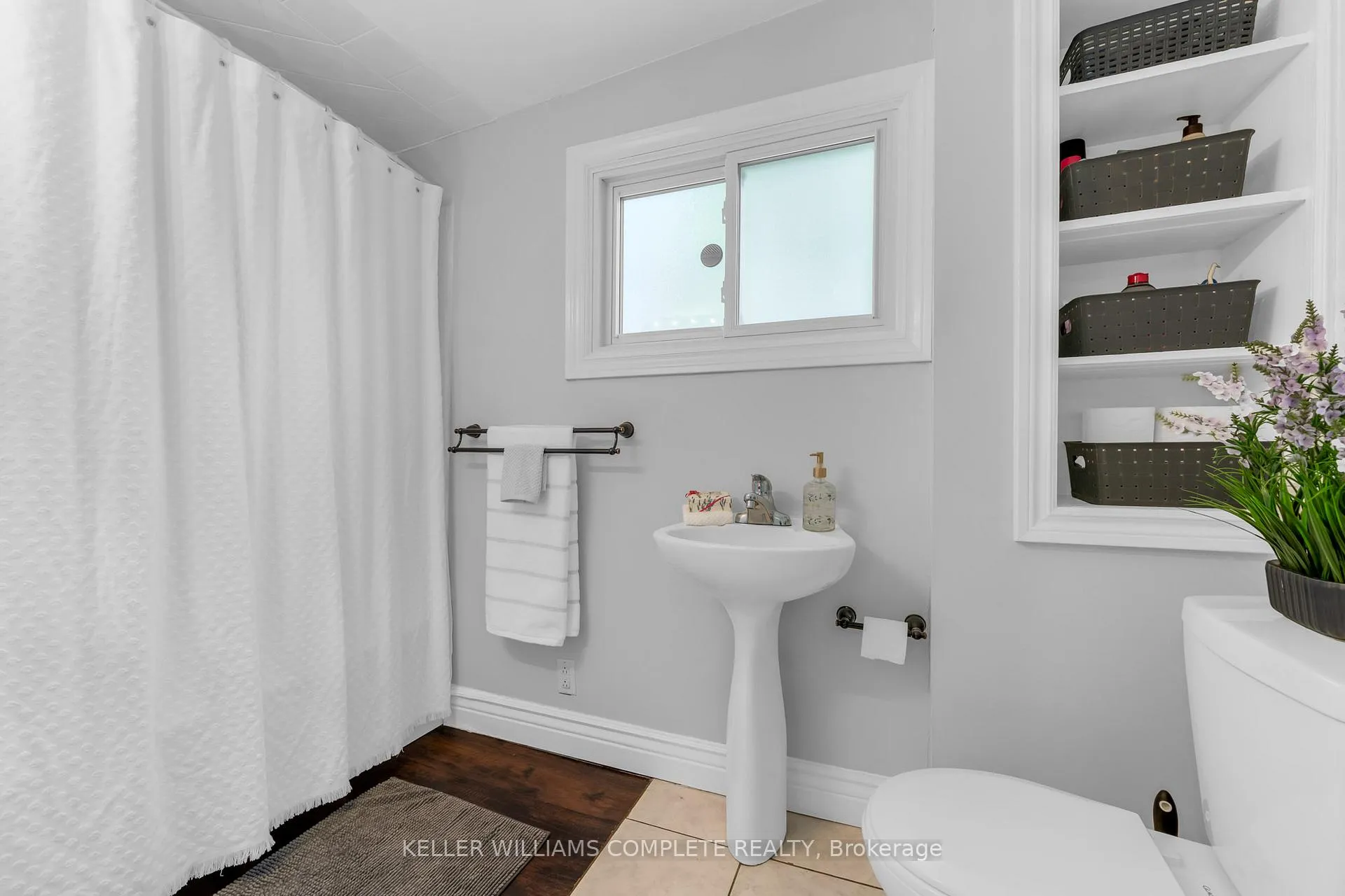 Photo 21 of 110 Oak Street, Brantford, Old West Brant — HOMEH