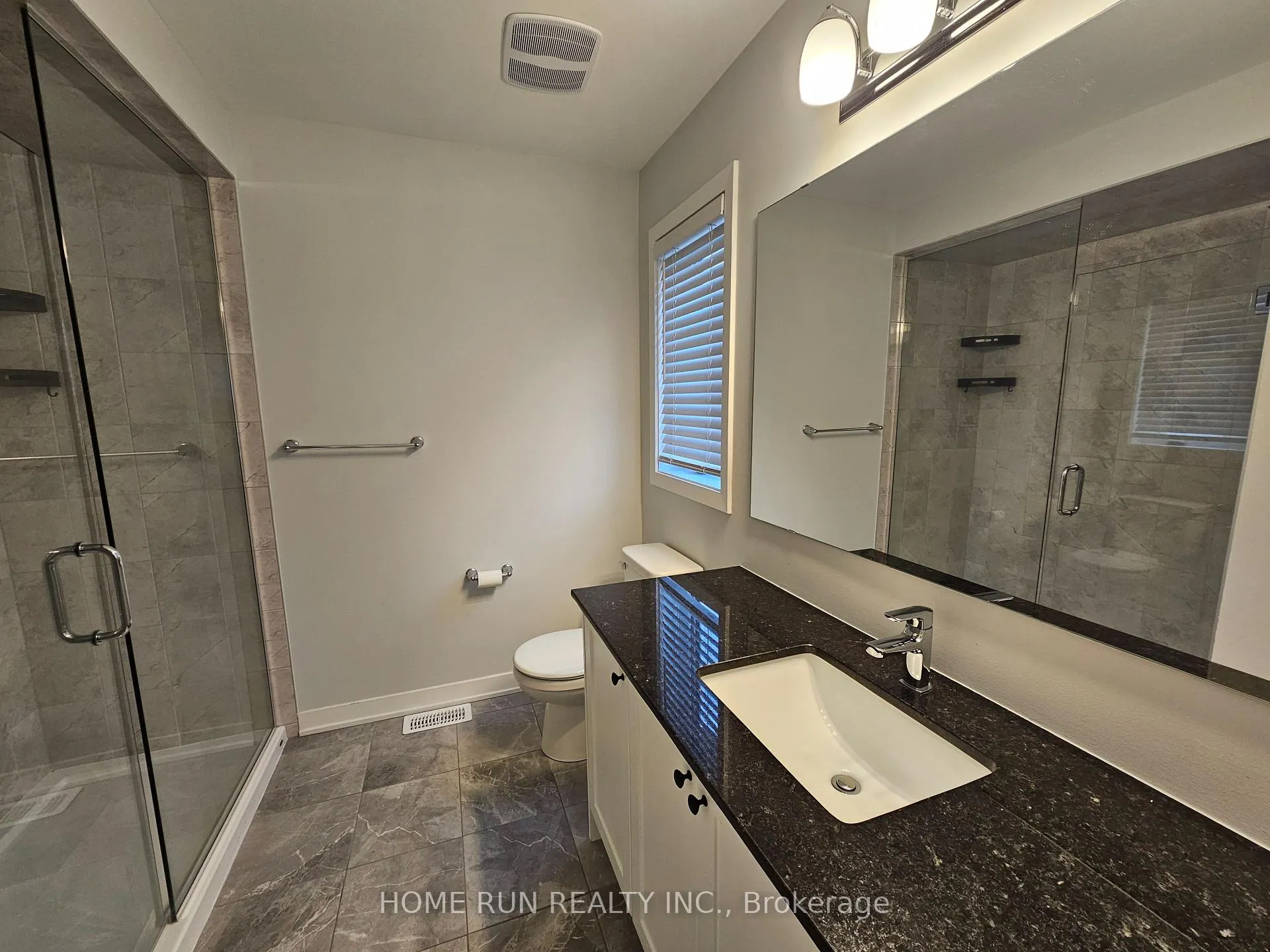 Photo 10 of 2507 Watercolours Way, Ottawa, Barrhaven - Half Moon Bay — HOMEH
