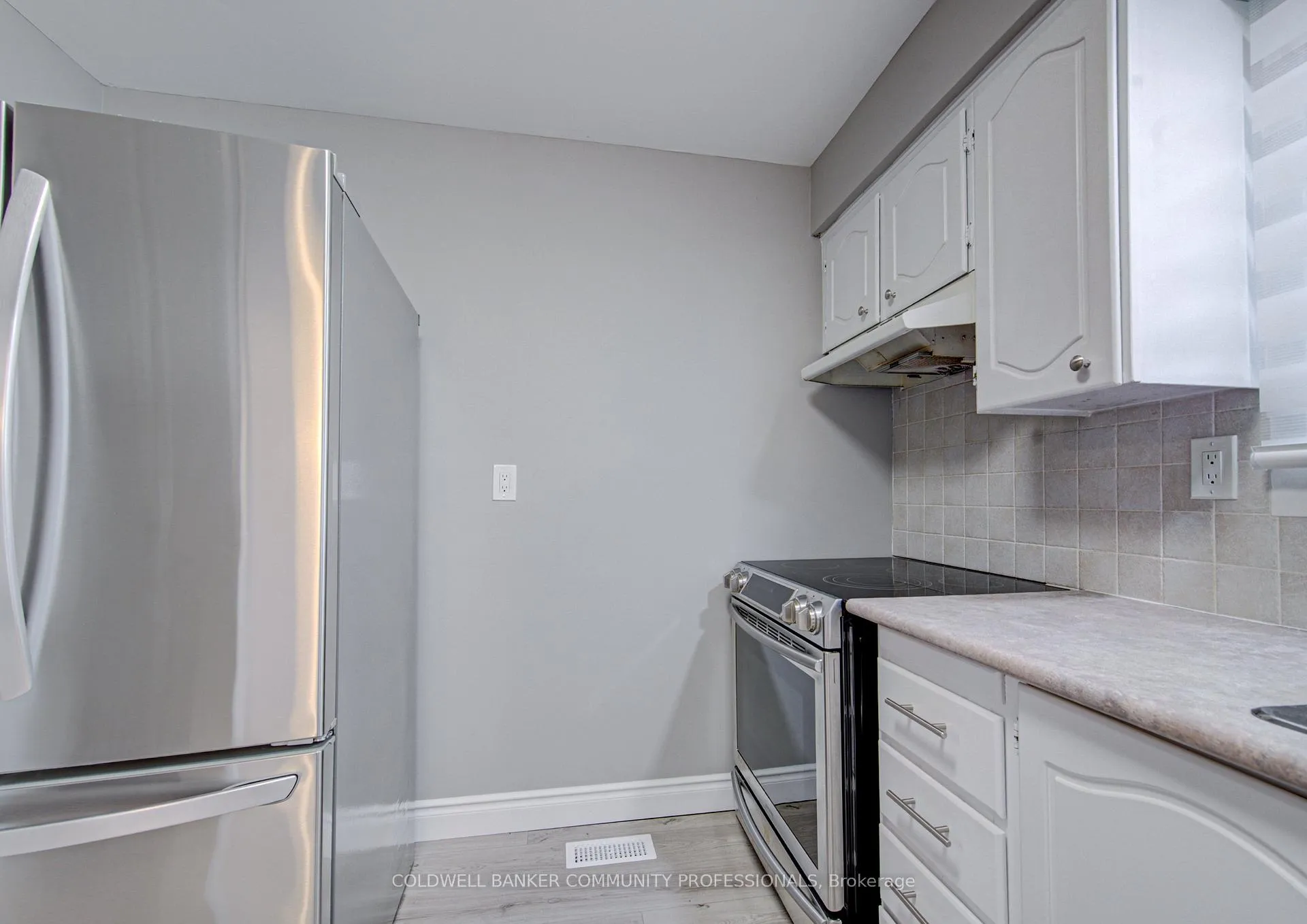 Photo 17 of Unit 17, 150 Gateshead Crescent, Hamilton, Stoney Creek — HOMEH