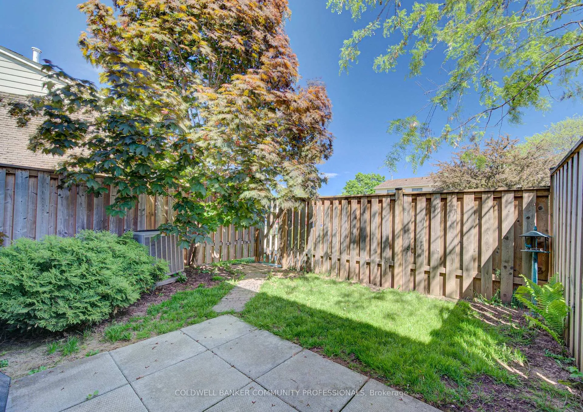 Photo 31 of Unit 17, 150 Gateshead Crescent, Hamilton, Stoney Creek — HOMEH
