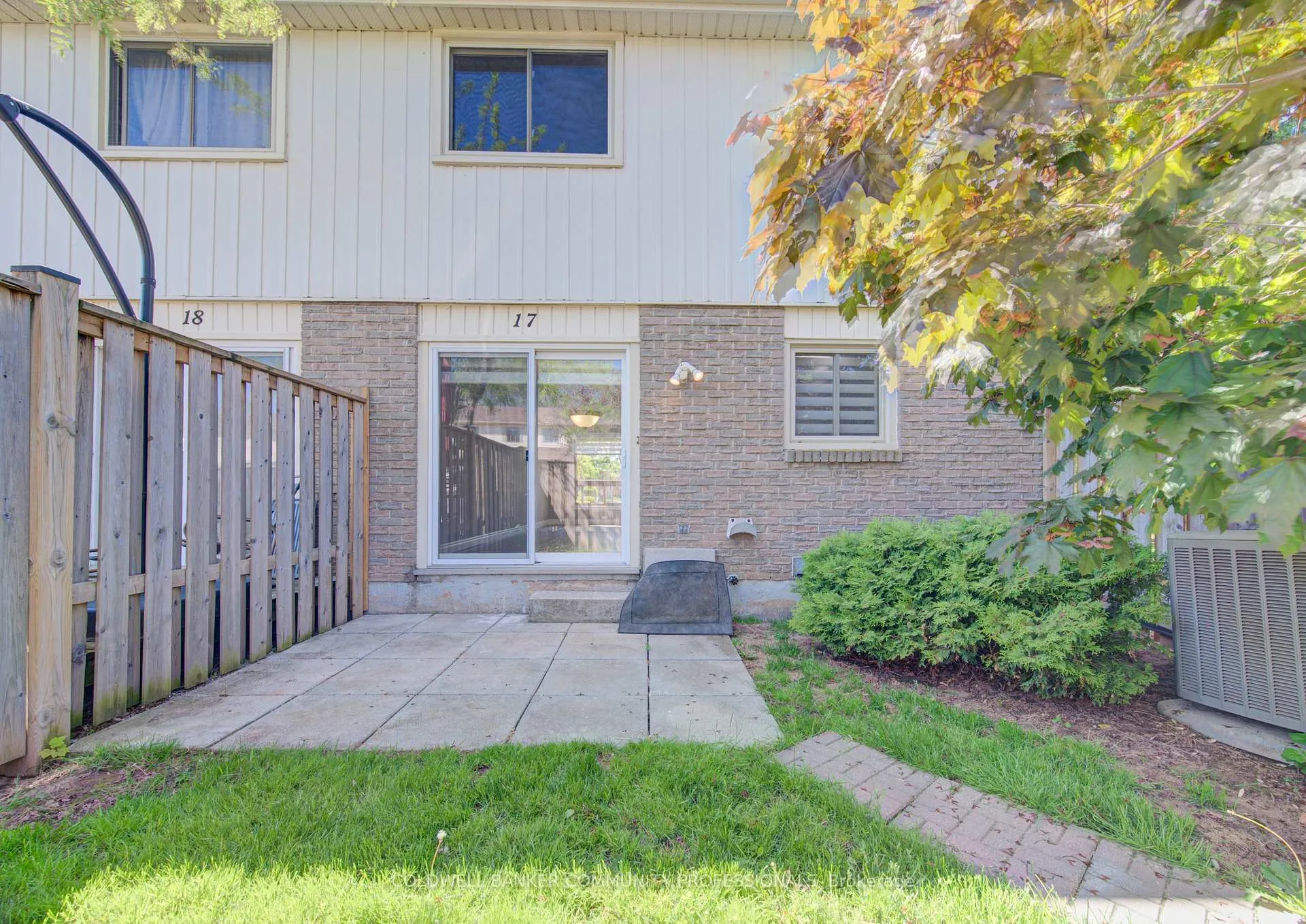 Photo 33 of Unit 17, 150 Gateshead Crescent, Hamilton, Stoney Creek — HOMEH