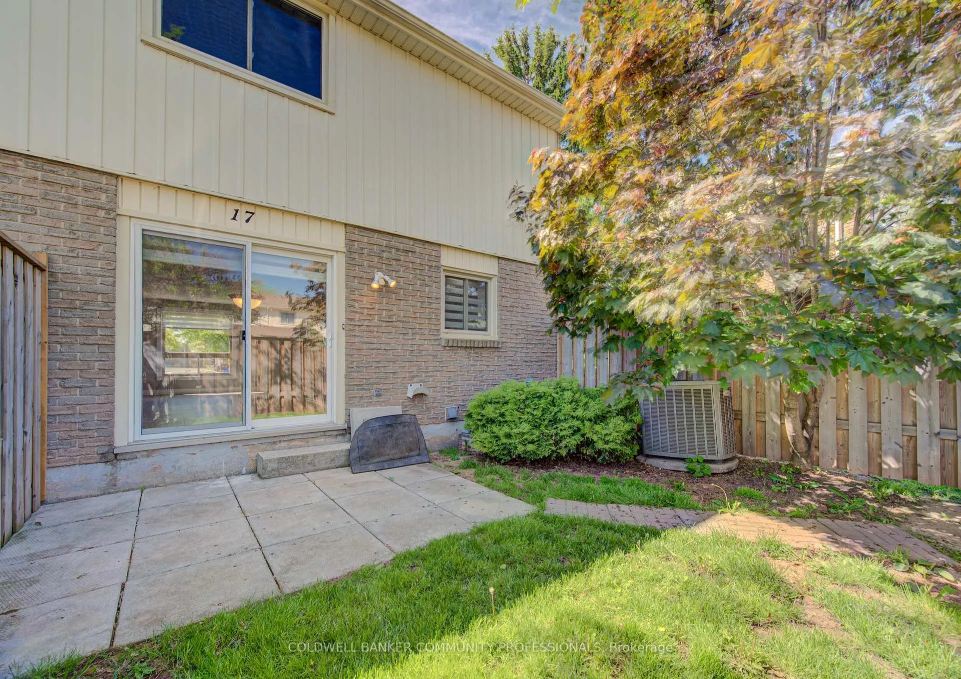 Photo 34 of Unit 17, 150 Gateshead Crescent, Hamilton, Stoney Creek — HOMEH