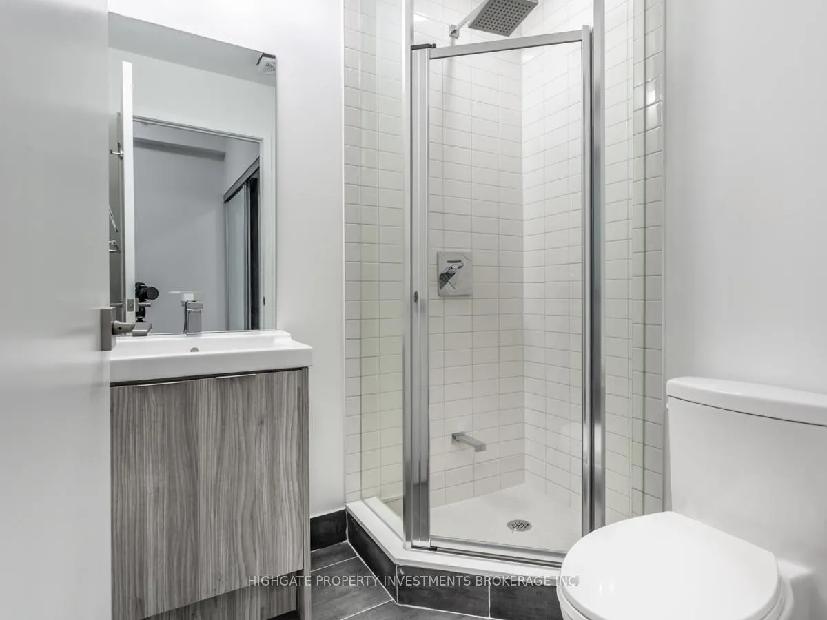 Photo 10 of Unit 305, 2916 Highway 7 Road, Vaughan, Concord — HOMEH