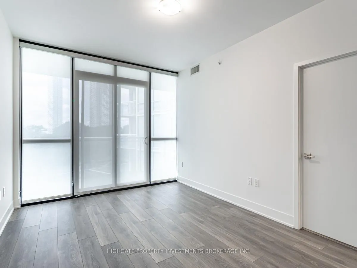 Photo 16 of Unit 305, 2916 Highway 7 Road, Vaughan, Concord — HOMEH