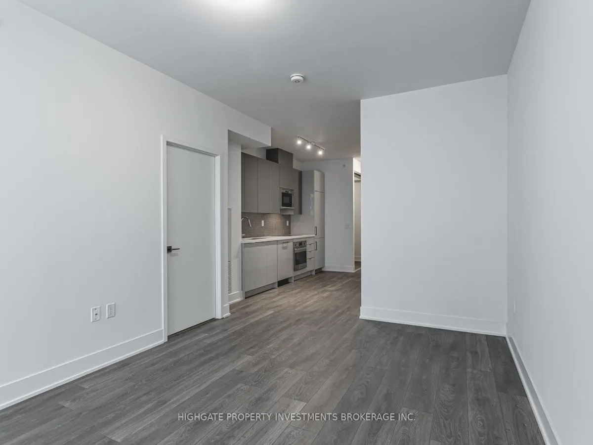 Photo 17 of Unit 305, 2916 Highway 7 Road, Vaughan, Concord — HOMEH