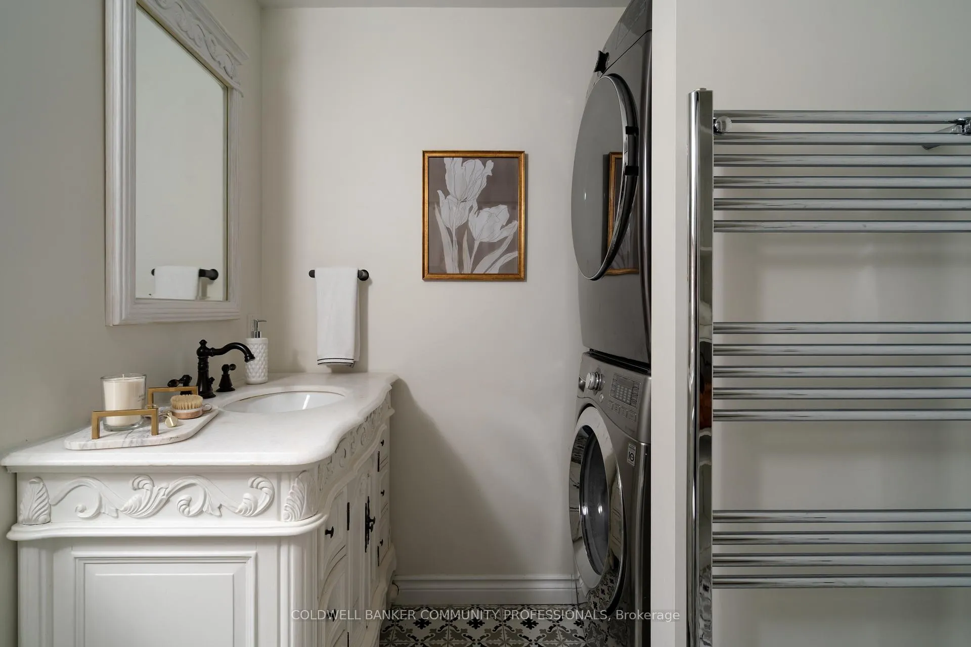 Photo 31 of 44 St Clair Avenue, Hamilton, Gibson — HOMEH