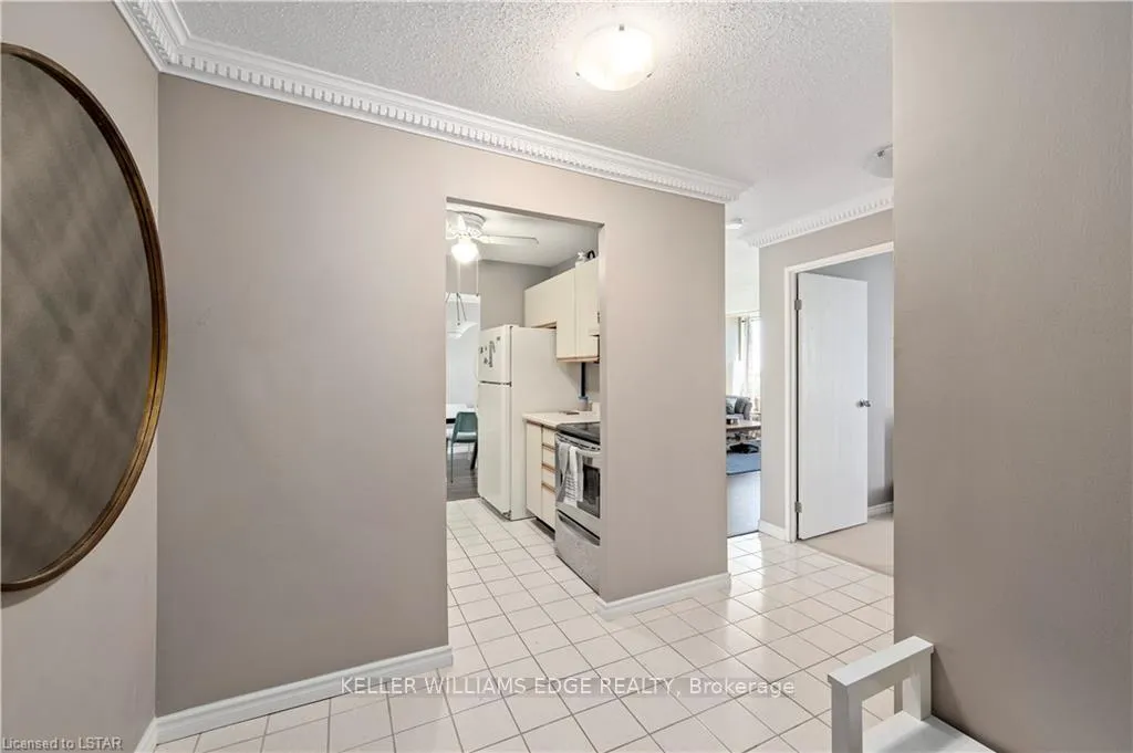 Photo 7 of Unit 1007, 45 Pond Mills Road, London, South J — HOMEH